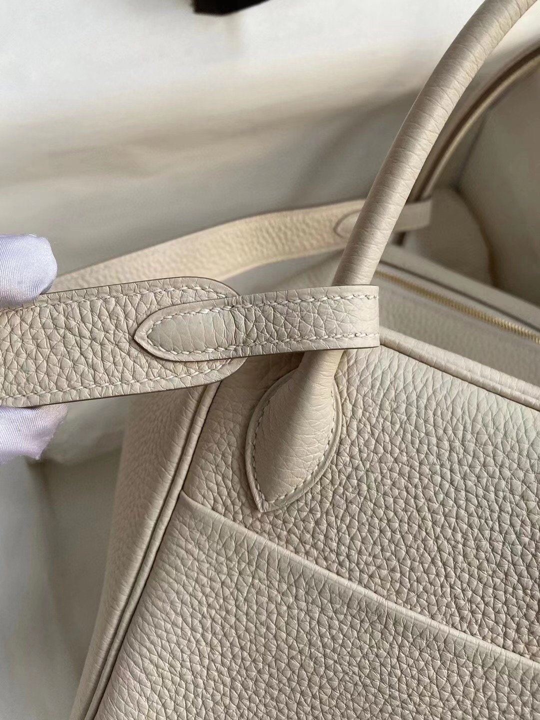 에르메스 린디백26 나타 화이트 금장 끌레망스 가죽